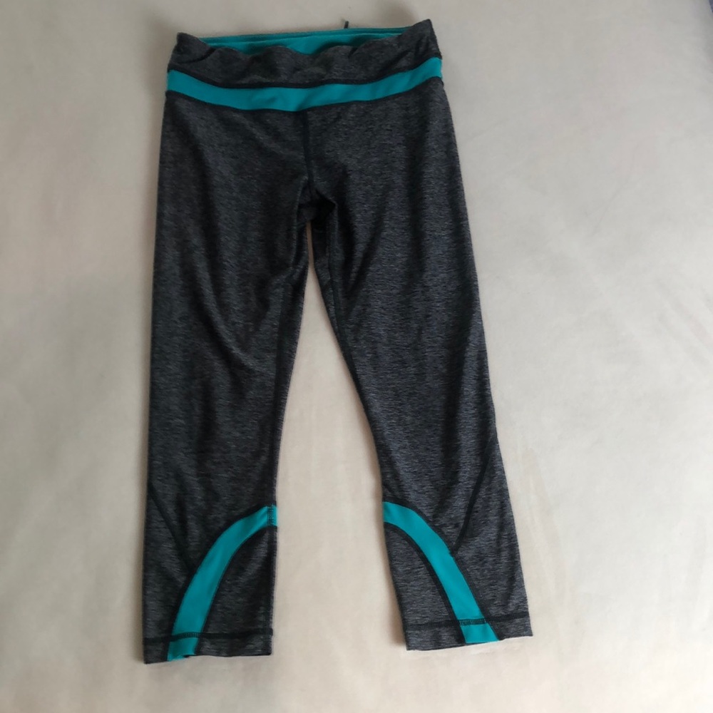 Lulu Lemon Capri pants